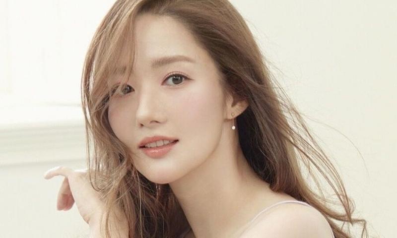 Tại Sao Hết Kinh Nguyệt Mà Vẫn Ra Máu?