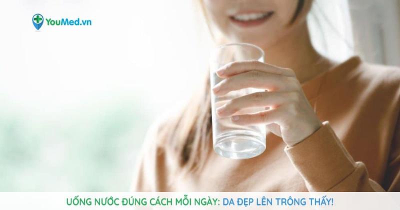 Uống nước lọc mỗi sáng để đẹp da