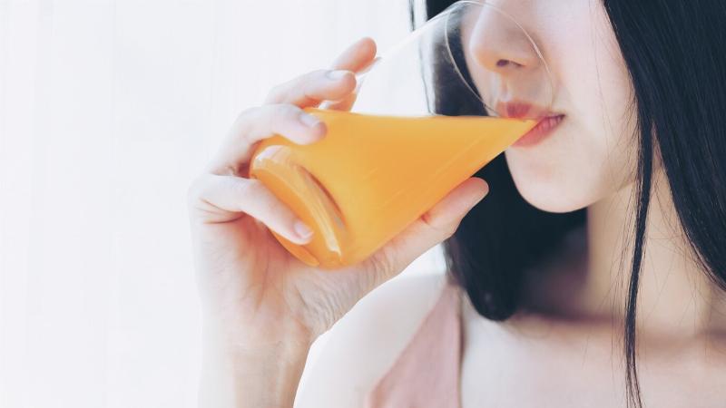 Nước ép trái cây tốt cho da