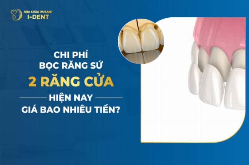 Bác sĩ nha khoa tư vấn cho bệnh nhân về quy trình và chi phí răng sứ zirconia