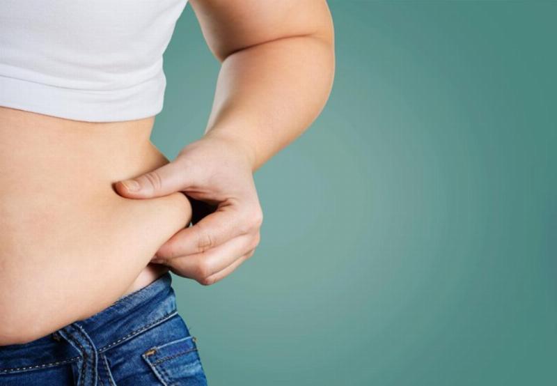 Biểu đồ so sánh chỉ số BMR trung bình giữa nam và nữ ở các độ tuổi khác nhau