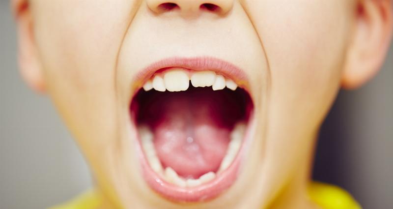 Hình ảnh minh họa các yếu tố khi lựa chọn phòng khám nha khoa