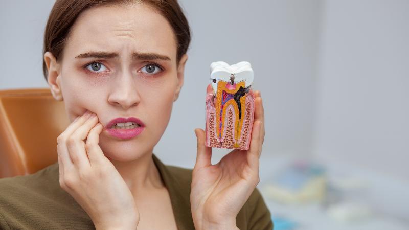 Xịt chống sâu răng an toàn với các biểu tượng chứng nhận