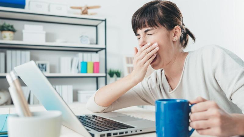 Uống Gì Để Tỉnh Ngủ Nhanh Chóng và Hiệu Quả? Chuyên Gia Giải Đáp