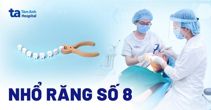 Minh họa nha sĩ đang tư vấn về xét nghiệm đông máu trước khi nhổ răng